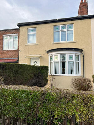 Pebbledash removal and fresh render finish