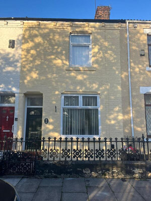 Cream through-coloured render County Durham